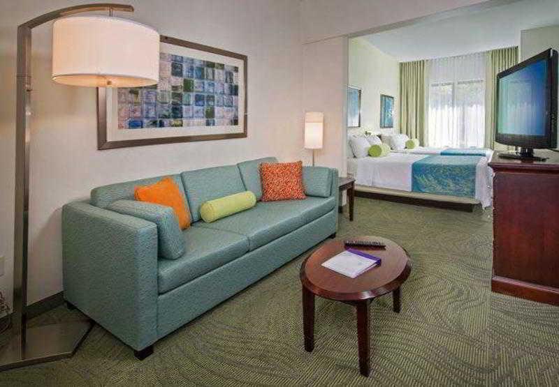 Springhill Suites Charlotte University Research Park Rom bilde